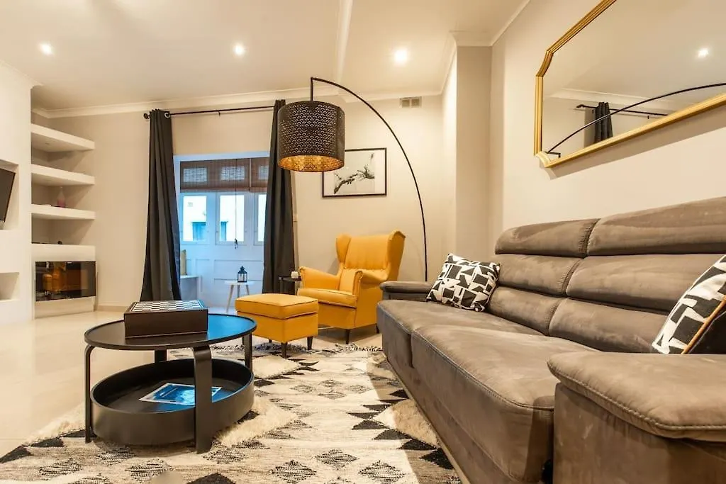 Spacious And Central Flat In Spinola Bay Saint Julian's