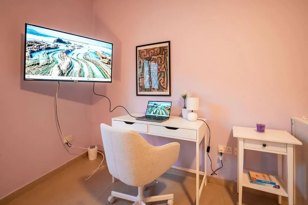 Spacious And Central Flat In Spinola Bay Saint Julian's 0*,