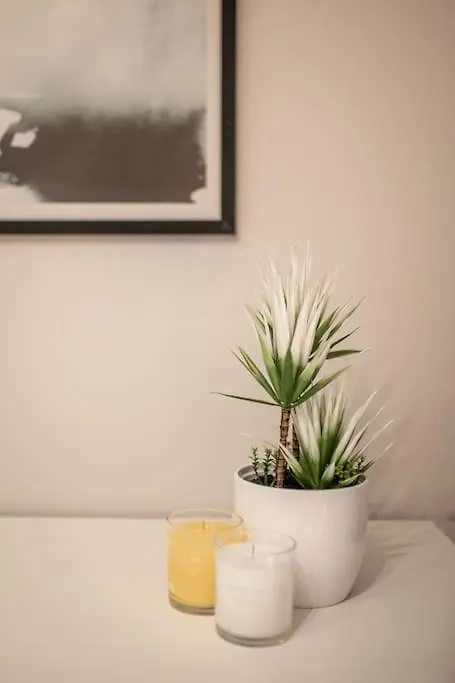 アパート Spacious And Central Flat In Spinola Bay Saint Julian's マルタ
