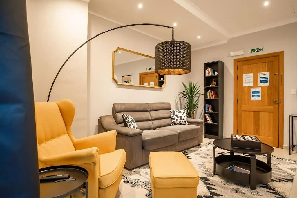 Spacious And Central Flat In Spinola Bay Saint Julian's マルタ