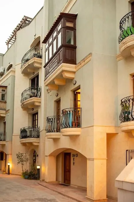Spacious And Central Flat In Spinola Bay Saint Julian's