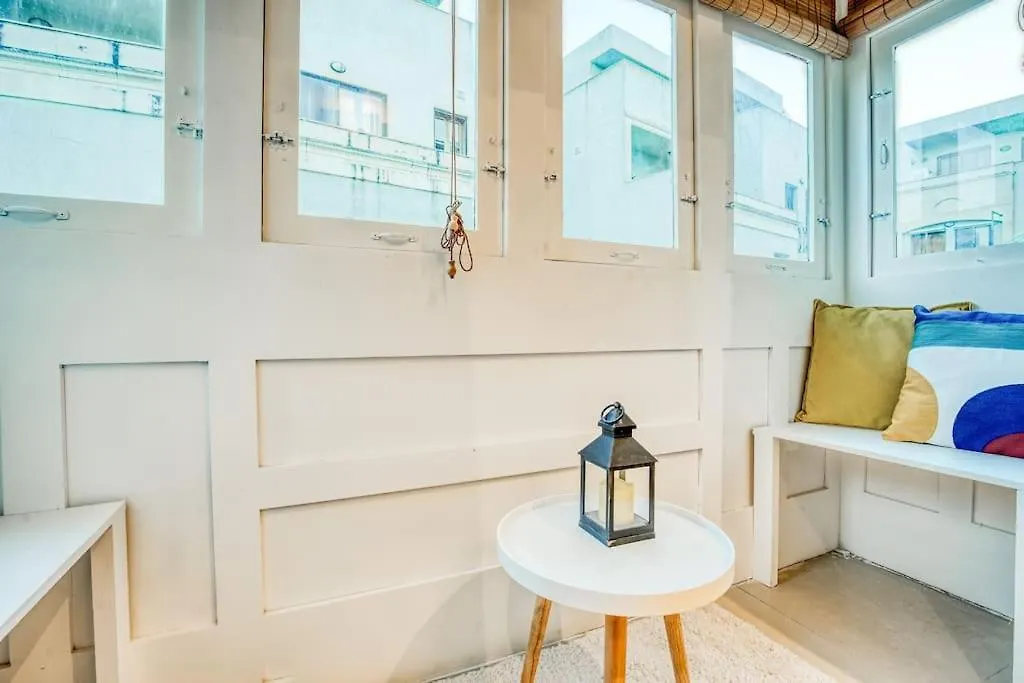 Spacious And Central Flat In Spinola Bay Saint Julian's Apartment